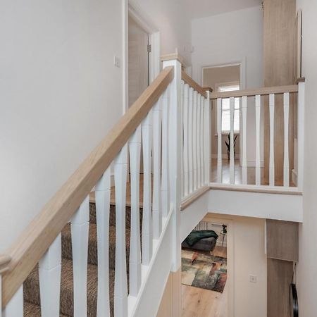 Beautiful 2 Bedrooms Split Level Fulham Apartment ลอนดอน ภายนอก รูปภาพ